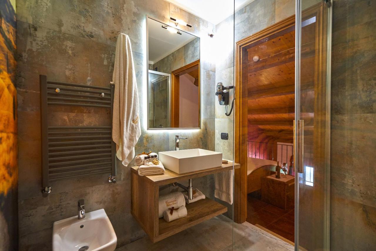 Casanova - Family Apartments Residence San Quirico dʼOrcia Exteriör bild