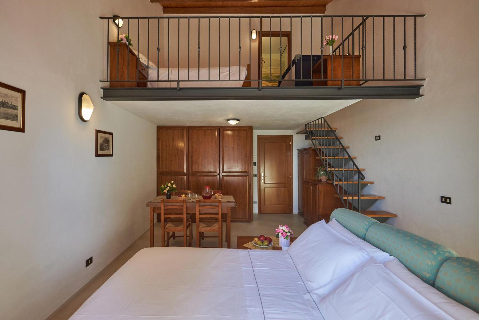 Casanova - Family Apartments Residence San Quirico dʼOrcia Exteriör bild