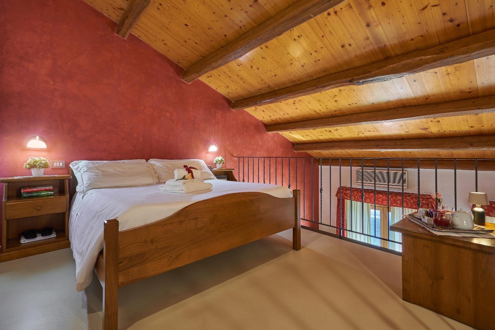 Casanova - Family Apartments Residence San Quirico dʼOrcia Exteriör bild